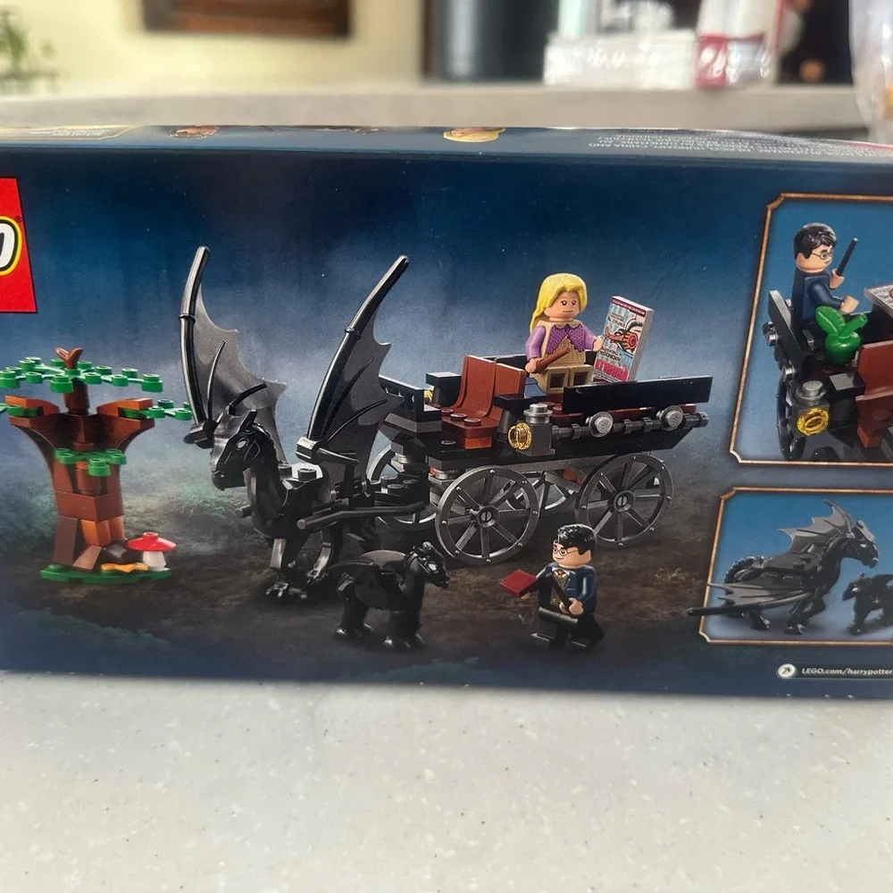 LEGO Harry Potter Thestral Carriage Set - Black - Picture 3 of 3